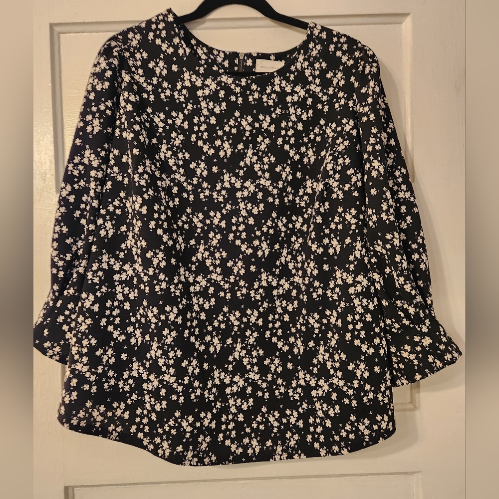 MELLODAY Blouse, Black & White Floral Pattern, Long Sleeve, Size 2X Top Office